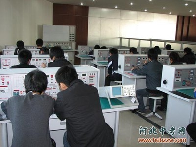 河北商貿(mào)學(xué)校